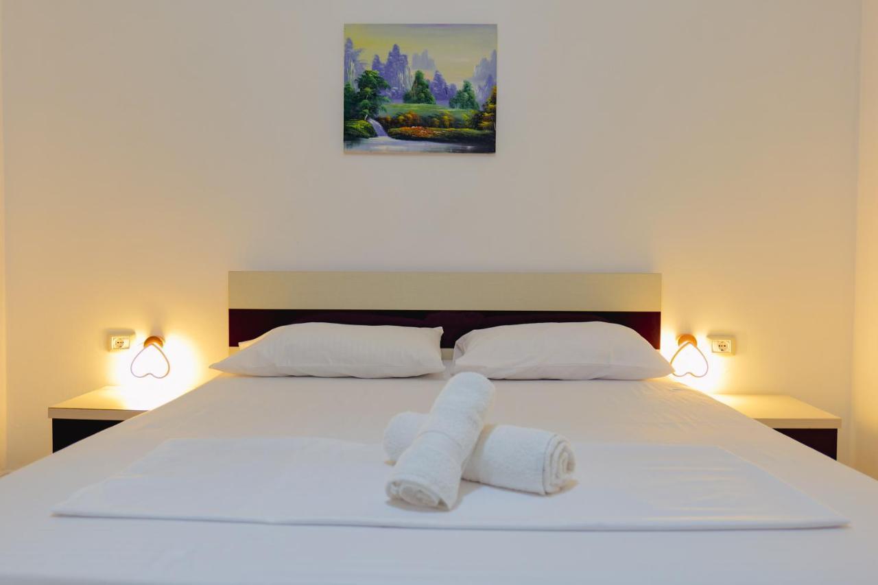 Hotel Argjiro Saranda Dış mekan fotoğraf